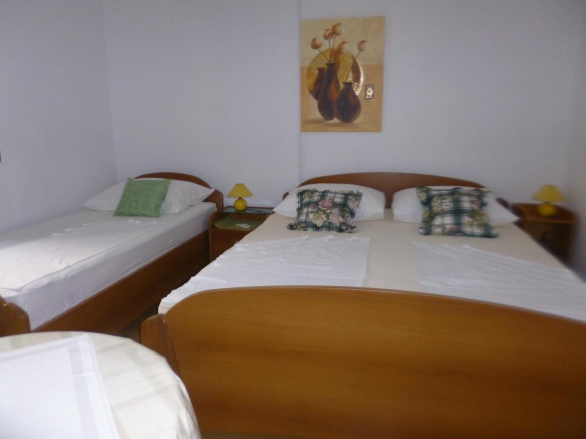 Hotel Haus Pehar Baška Voda Exterior foto