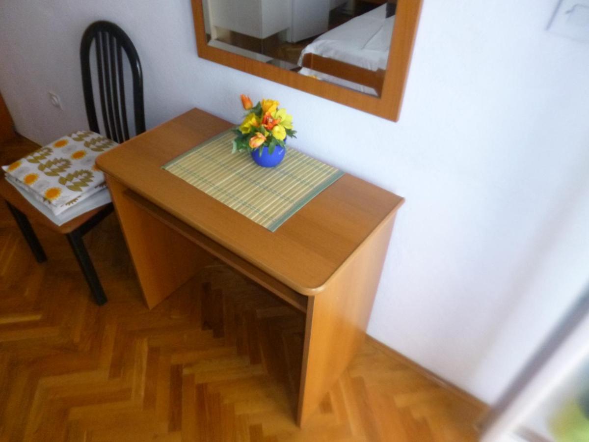Hotel Haus Pehar Baška Voda Exterior foto