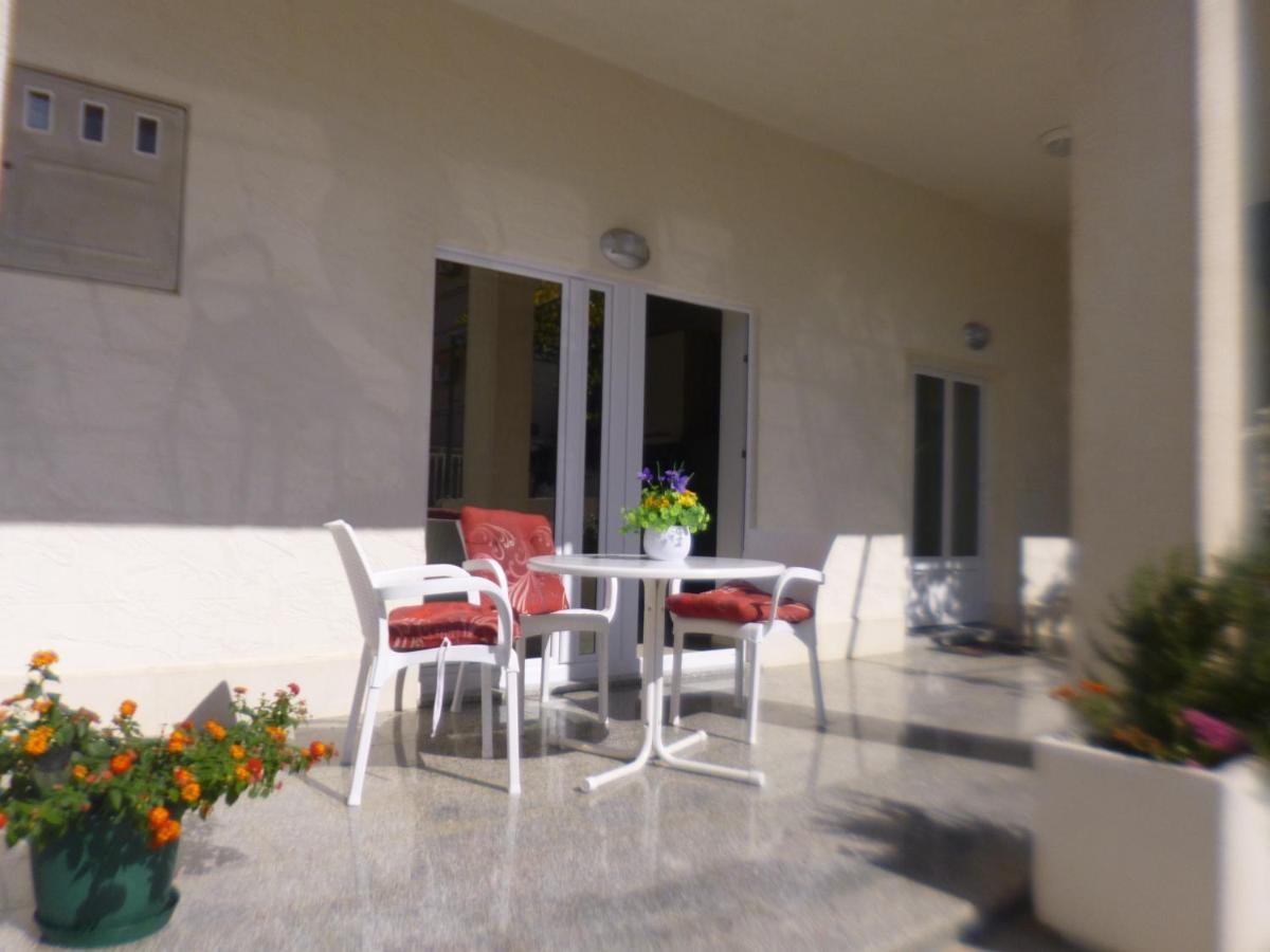 Hotel Haus Pehar Baška Voda Exterior foto
