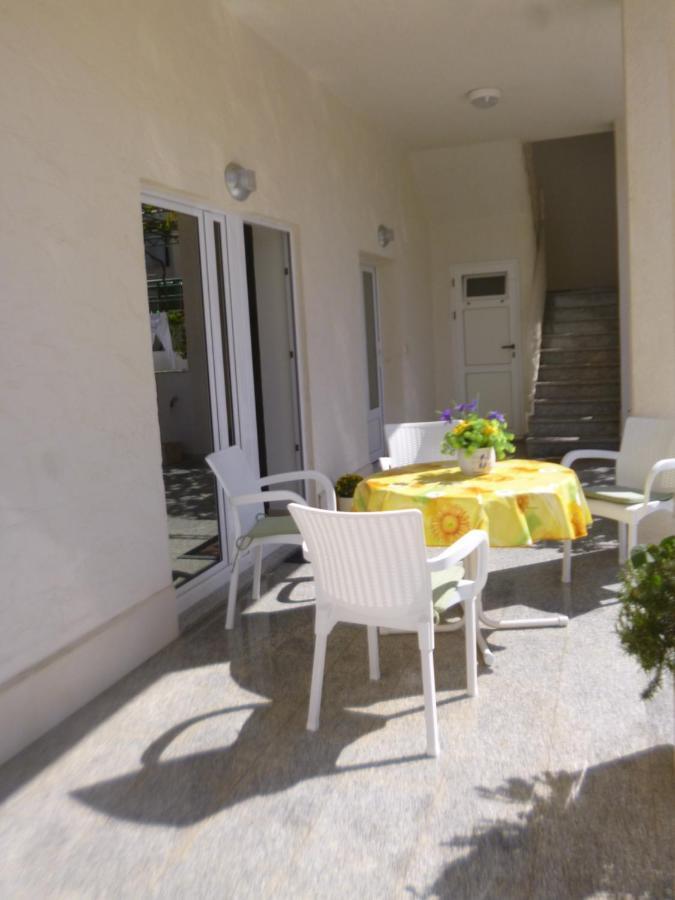 Hotel Haus Pehar Baška Voda Exterior foto