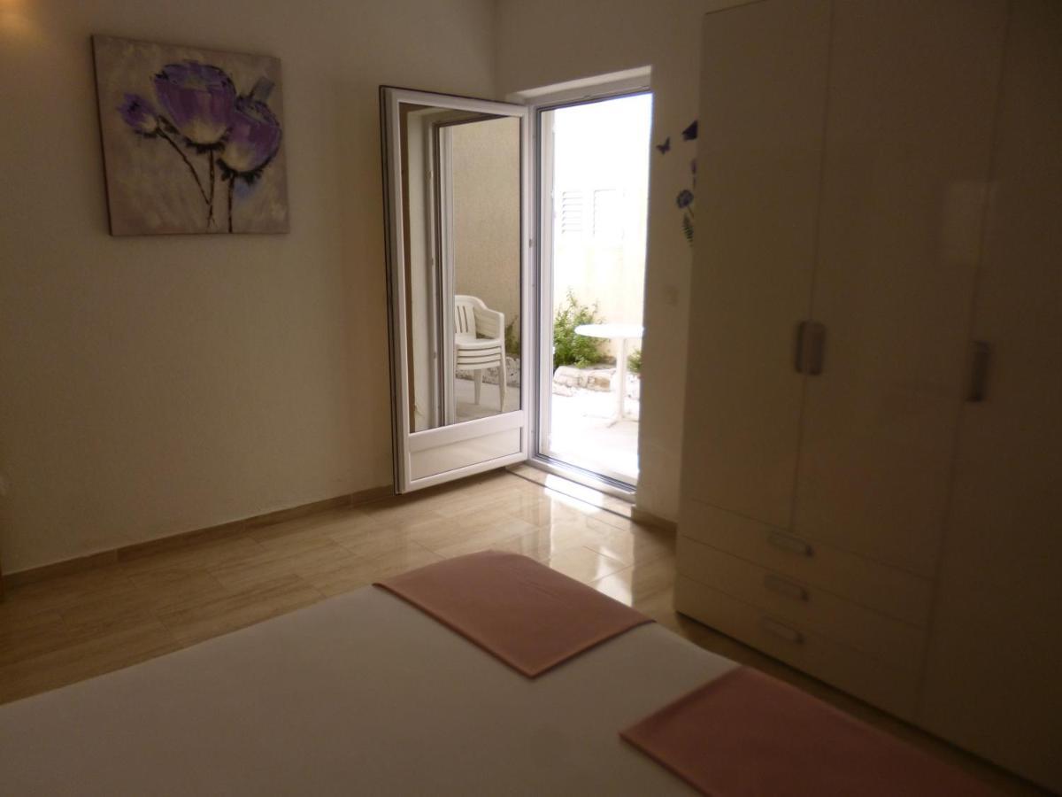 Hotel Haus Pehar Baška Voda Exterior foto