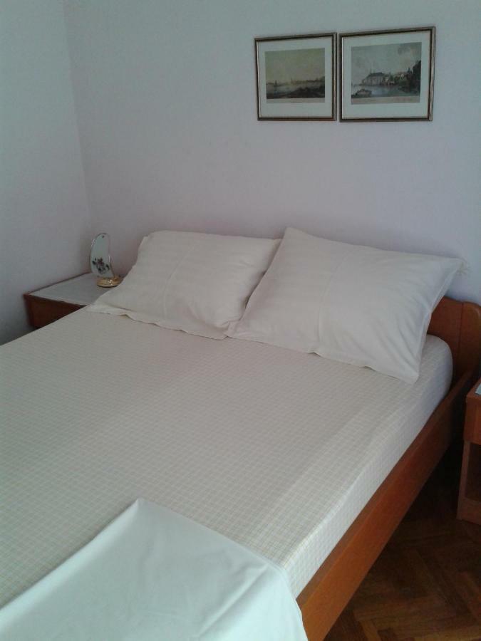 Hotel Haus Pehar Baška Voda Exterior foto